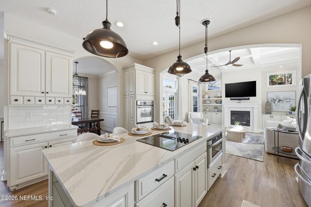 527 FLORIDA Boulevard, Neptune Beach, FL 32266