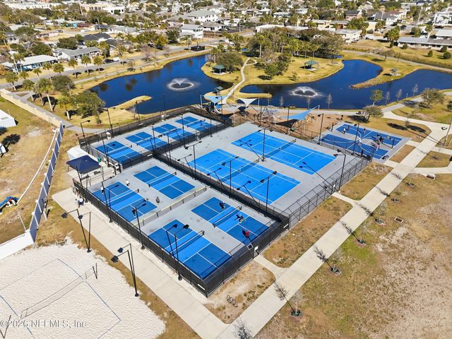 527 FLORIDA Boulevard, Neptune Beach, FL 32266