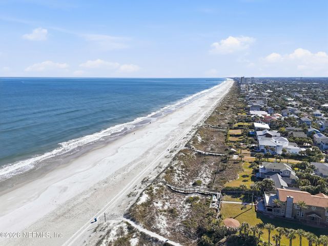 527 FLORIDA Boulevard, Neptune Beach, FL 32266