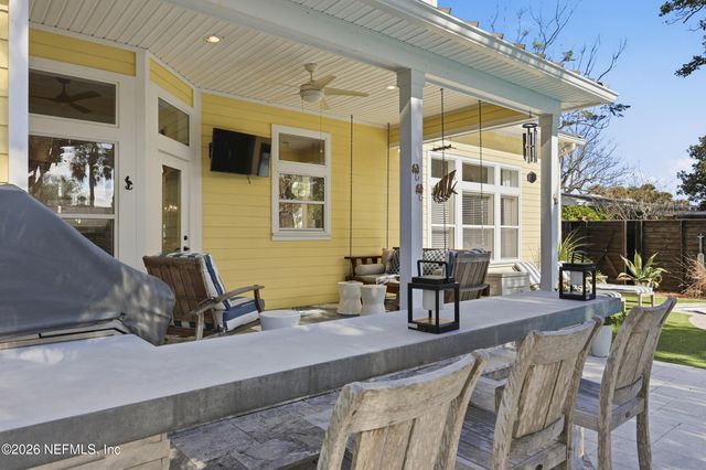 527 FLORIDA Boulevard, Neptune Beach, FL 32266