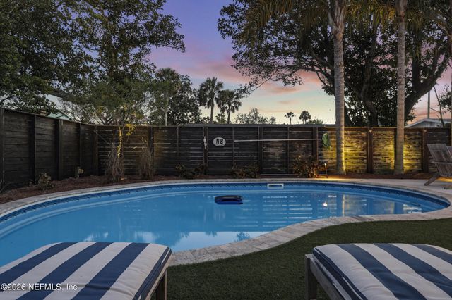 527 FLORIDA Boulevard, Neptune Beach, FL 32266