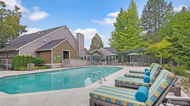 12303 Harbour Pointe Boulevard #U-203, Mukilteo, WA 98275