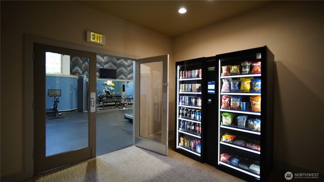 12303 Harbour Pointe Boulevard #U-203, Mukilteo, WA 98275