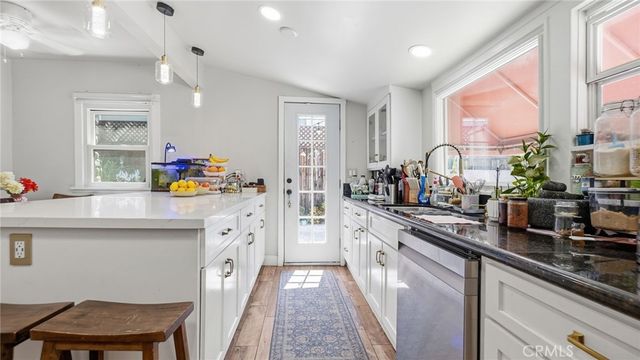 7276 Summitrose Street, Tujunga, CA 91042