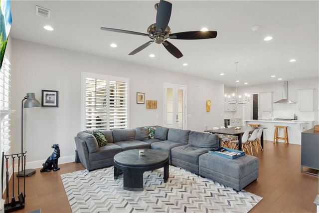 520 Clover Court, Roswell, GA 30075