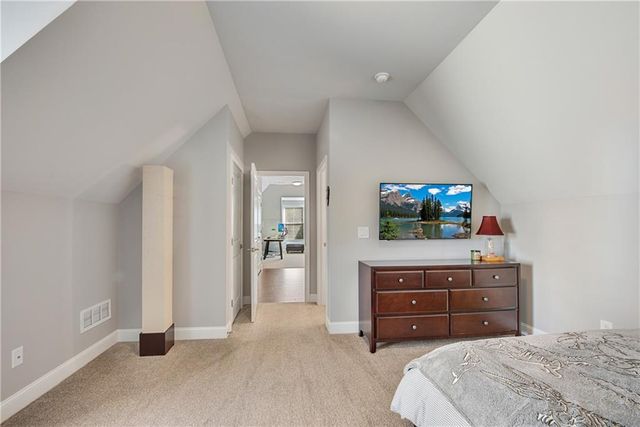 520 Clover Court, Roswell, GA 30075
