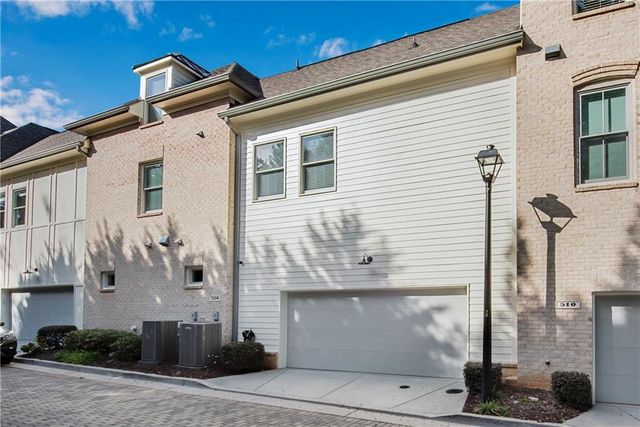 520 Clover Court, Roswell, GA 30075