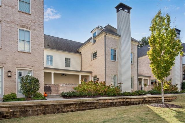 520 Clover Court, Roswell, GA 30075