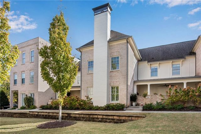 520 Clover Court, Roswell, GA 30075