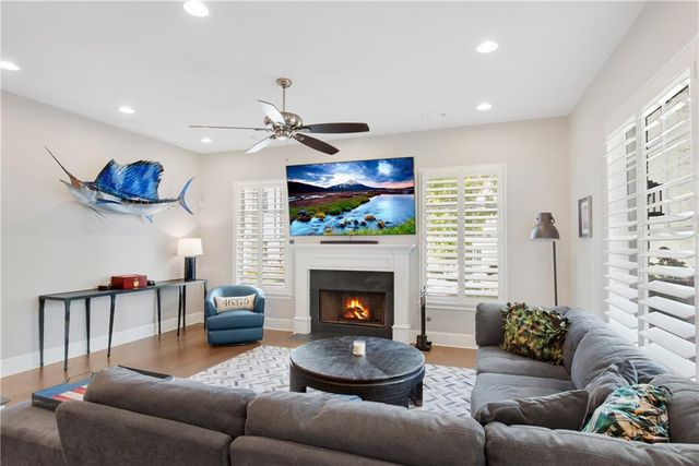 520 Clover Court, Roswell, GA 30075