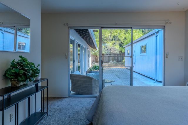 800 Oddstad Boulevard, Pacifica, CA 94044