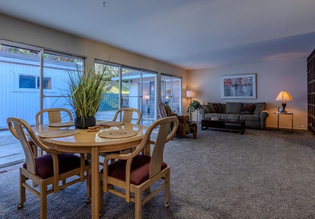 800 Oddstad Boulevard, Pacifica, CA 94044