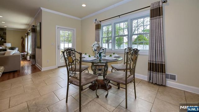 14 Dehart, Wayne, NJ 07470