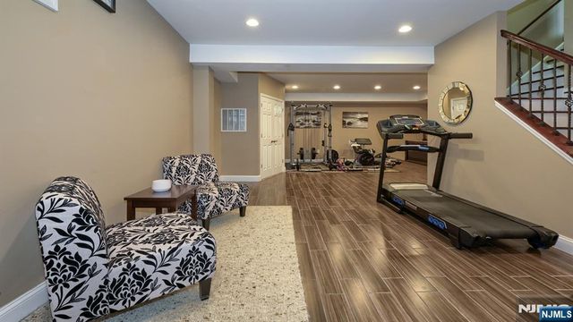 14 Dehart, Wayne, NJ 07470