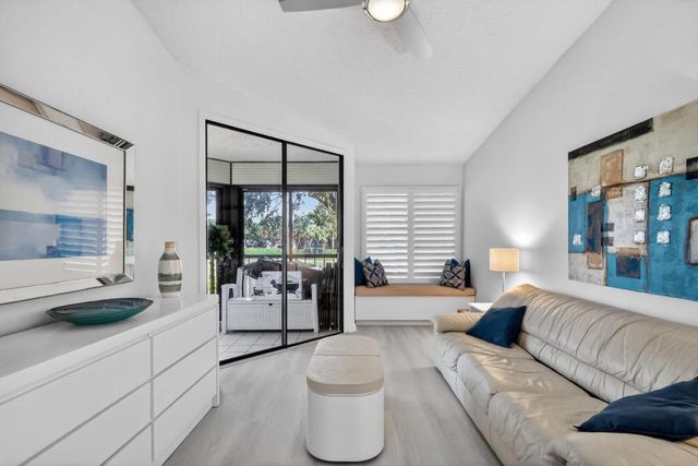 15314 Strathearn Drive 11603, Delray Beach, FL 33446