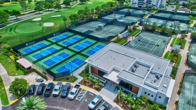 15314 Strathearn Drive 11603, Delray Beach, FL 33446