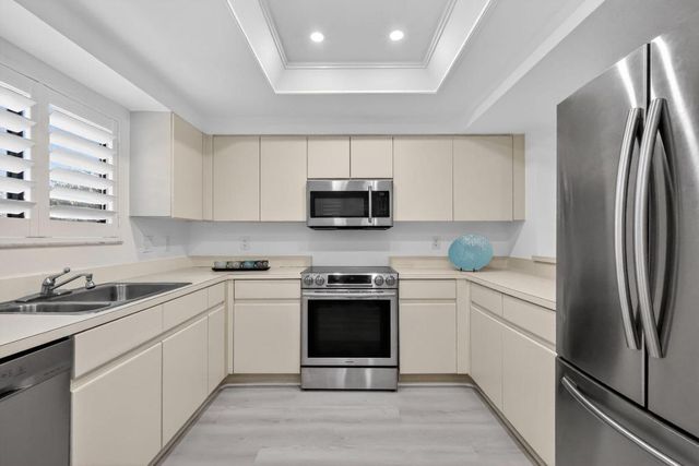 15314 Strathearn Drive 11603, Delray Beach, FL 33446