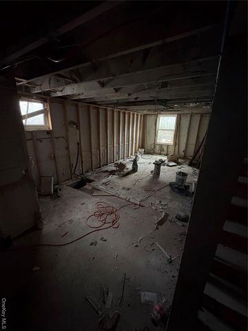 25 Woodcliff Avenue, Poughkeepsie, NY 12603