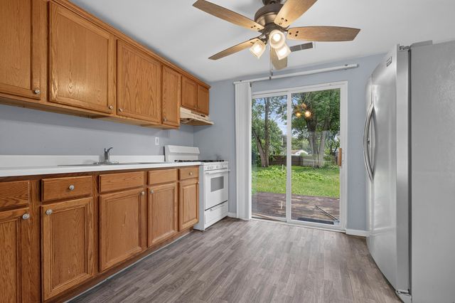 119 Superior Avenue, Machesney Park, IL 61115