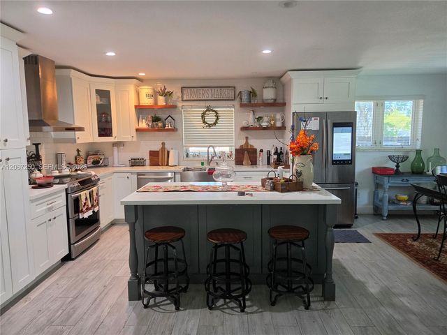 1101 Starling Avenue, Miami Springs, FL 33166