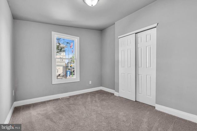 19 E MAIN ST, Salem, NJ 08079