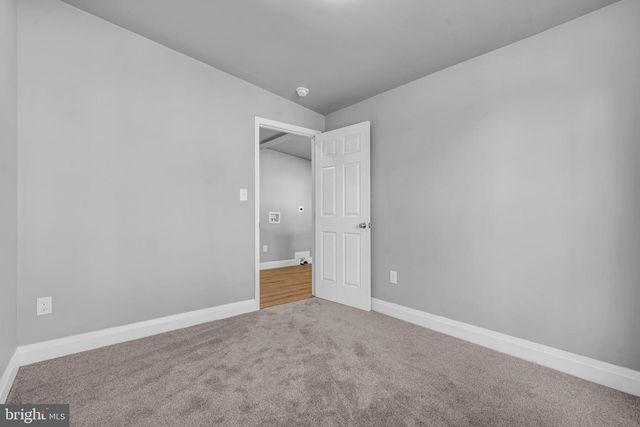 19 E MAIN ST, Salem, NJ 08079