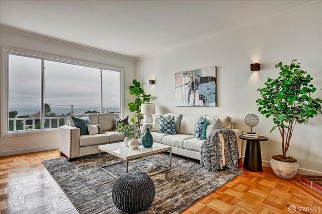 1619 33rd Avenue, San Francisco, CA 94122