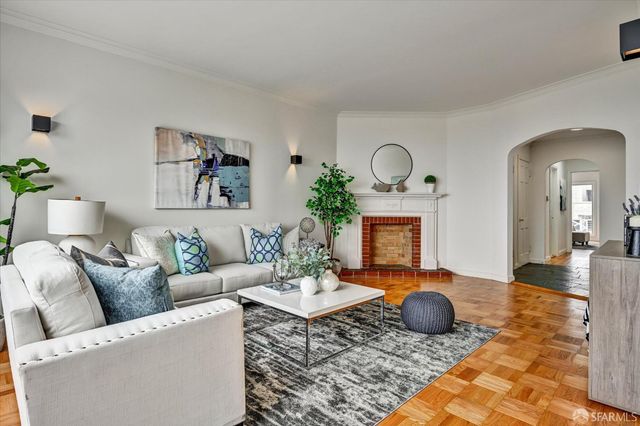 1619 33rd Avenue, San Francisco, CA 94122