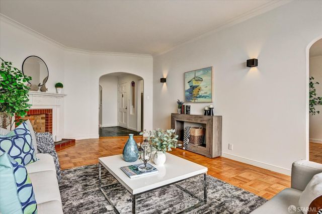 1619 33rd Avenue, San Francisco, CA 94122