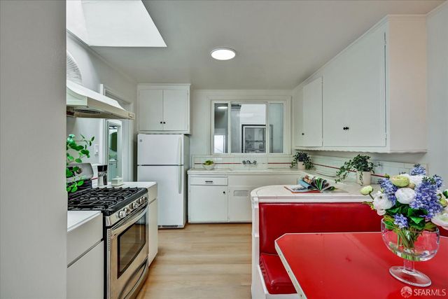 1619 33rd Avenue, San Francisco, CA 94122