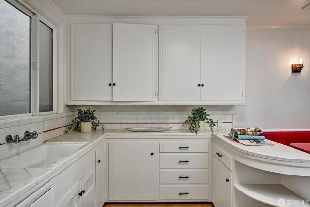 1619 33rd Avenue, San Francisco, CA 94122