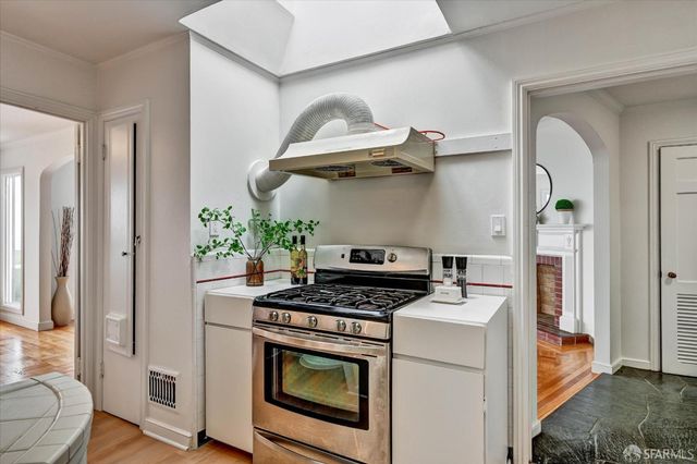 1619 33rd Avenue, San Francisco, CA 94122