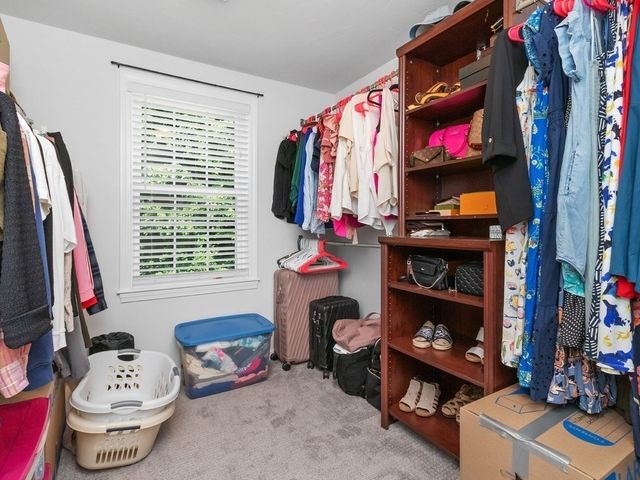 45 Metacomet Avenue, Taunton, MA 02718