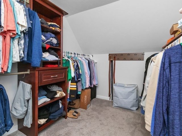 45 Metacomet Avenue, Taunton, MA 02718