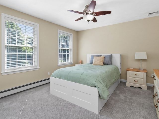 45 Metacomet Avenue, Taunton, MA 02718