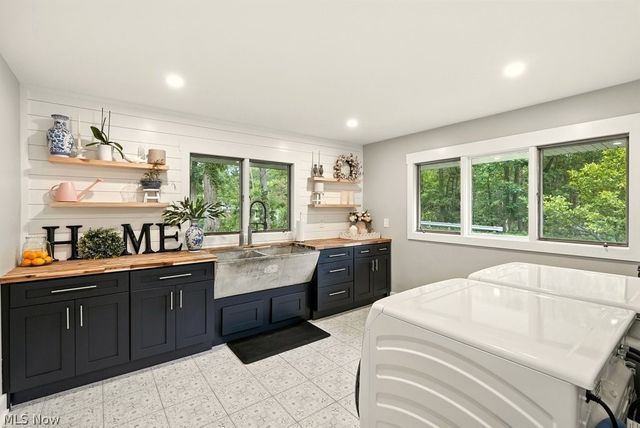 38080 Berkeley Avenue, Moreland Hills, OH 44022