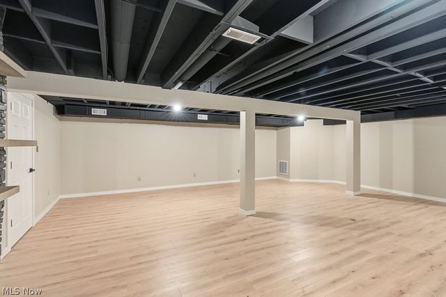 38080 Berkeley Avenue, Moreland Hills, OH 44022