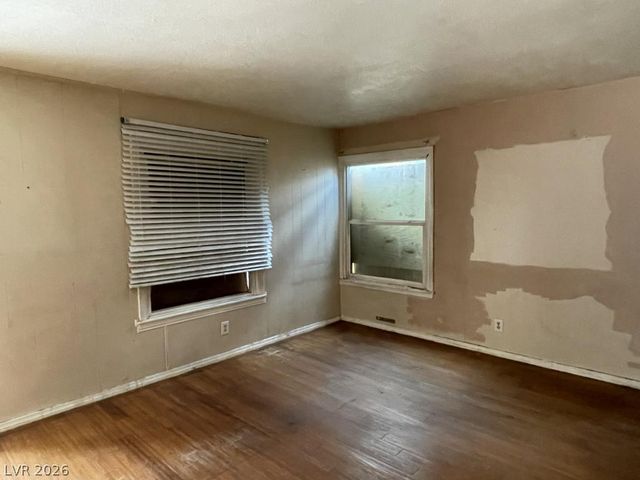 1351 Dorothy Avenue 3, Las Vegas, NV 89119