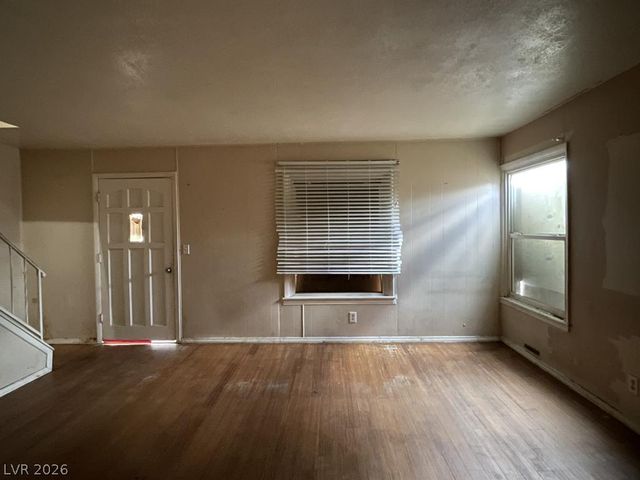 1351 Dorothy Avenue 3, Las Vegas, NV 89119