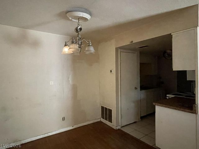 1351 Dorothy Avenue 3, Las Vegas, NV 89119