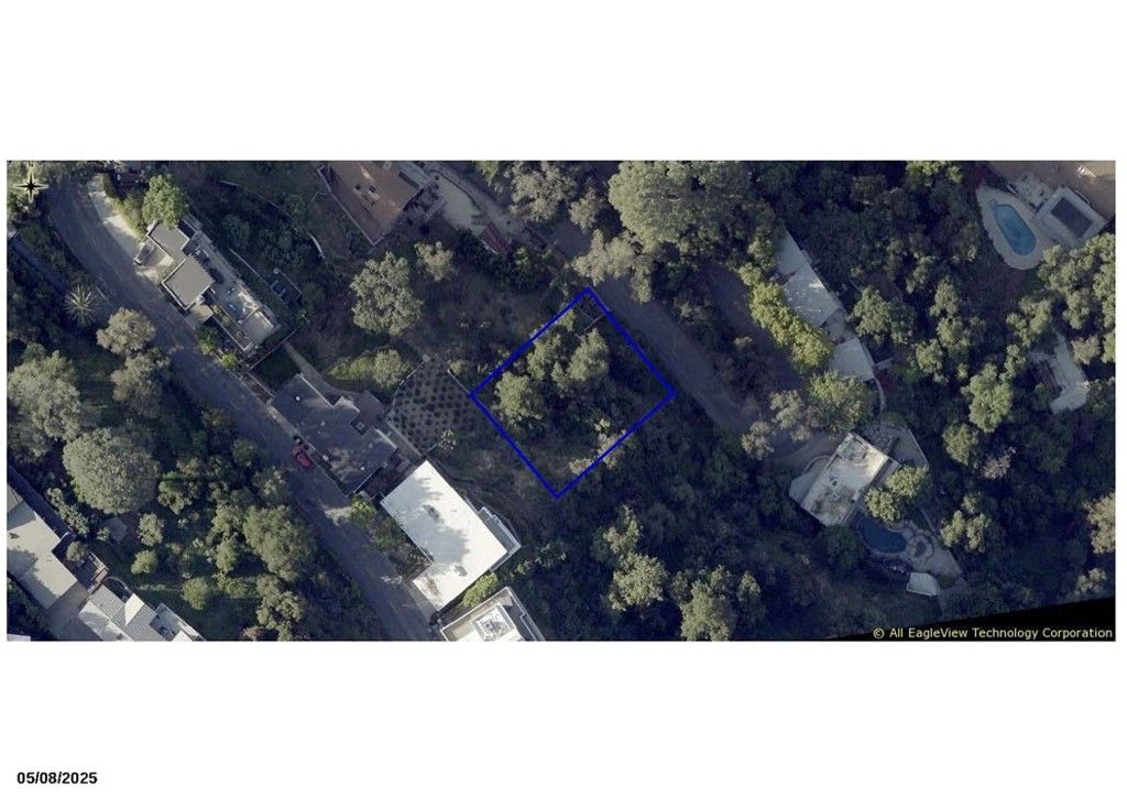 916 Glen Oaks Boulevard, Pasadena, CA 91105