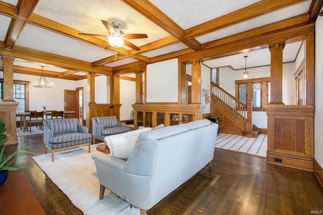 615 E Center Street, Warsaw, IN 46580