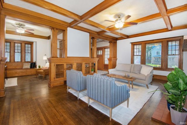 615 E Center Street, Warsaw, IN 46580