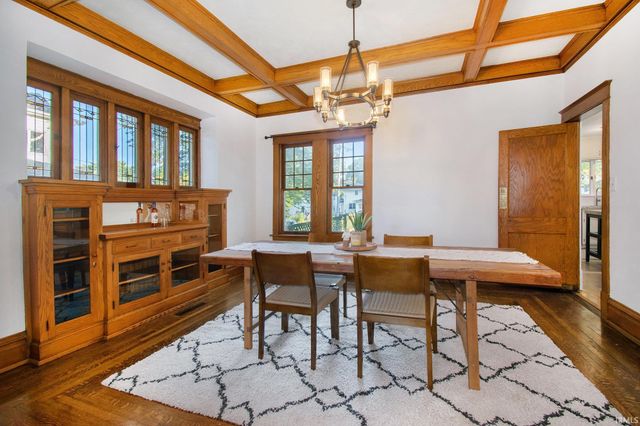 615 E Center Street, Warsaw, IN 46580