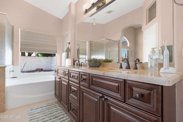 1066 W Whitten Street, Chandler, AZ 85224