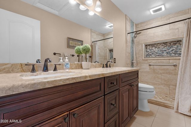 1066 W Whitten Street, Chandler, AZ 85224