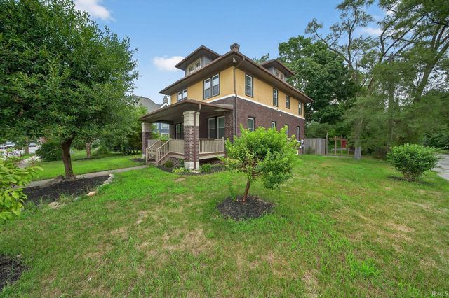 210 Chapin Street, South Bend, IN 46601