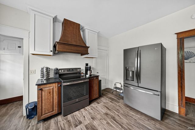 210 Chapin Street, South Bend, IN 46601