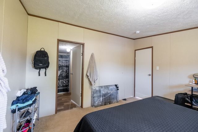 113 S B St, Hillsboro, TN 37342