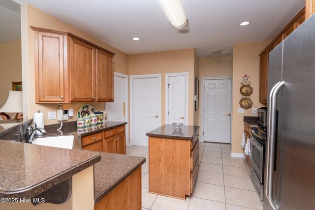 602 Taberna Circle, New Bern, NC 28562